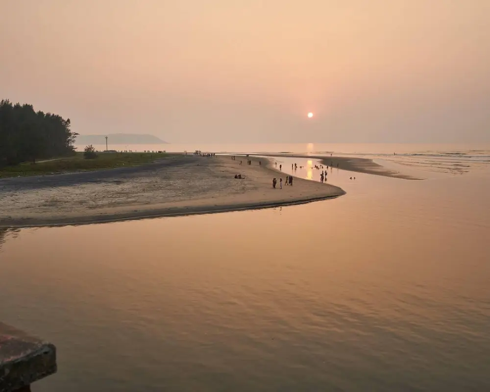 Aare Ware Beach - Ratnagiri