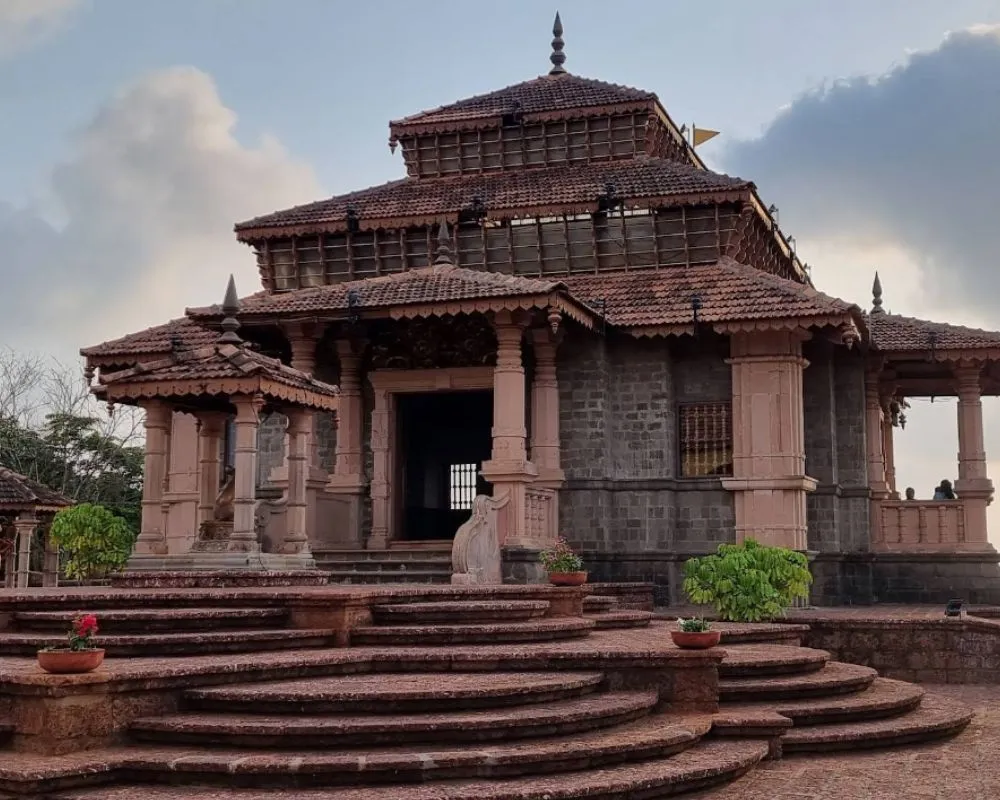 Jay Vinayak Temple - Ratnagiri