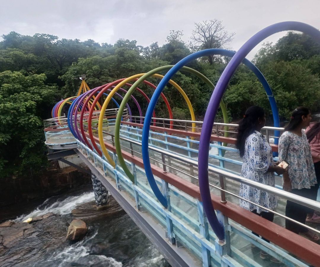 Napne Waterfall & Glass Bridge