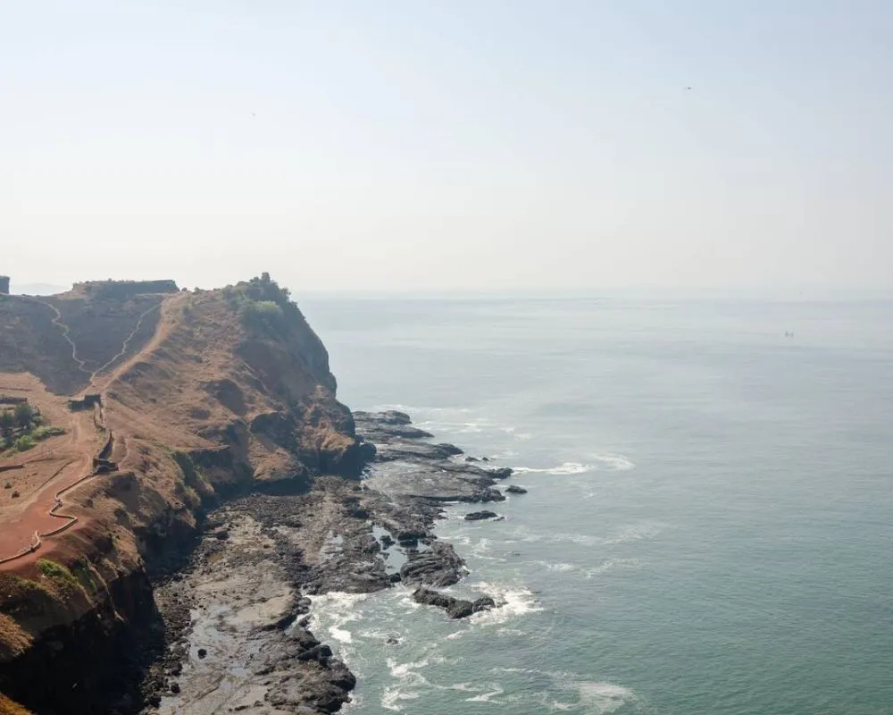 Ratnadurg Fort (Bhagawati Fort)