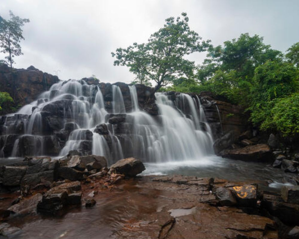 Napne Waterfall & Glass Bridge