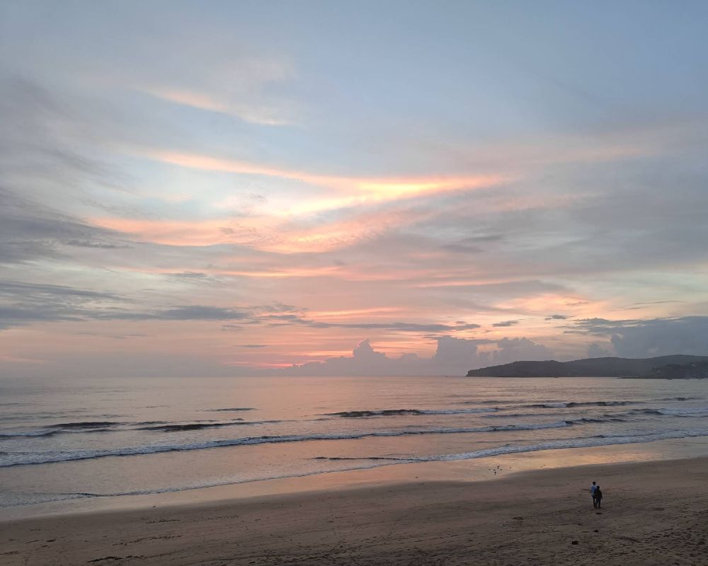 Velneshwar Beach - Ratnagiri