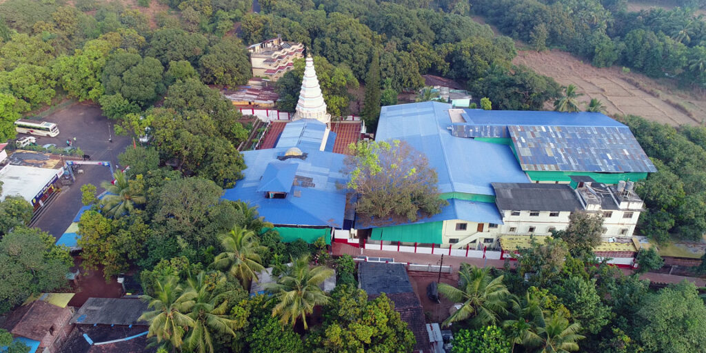 Pawas – Swaroopanand Ashram