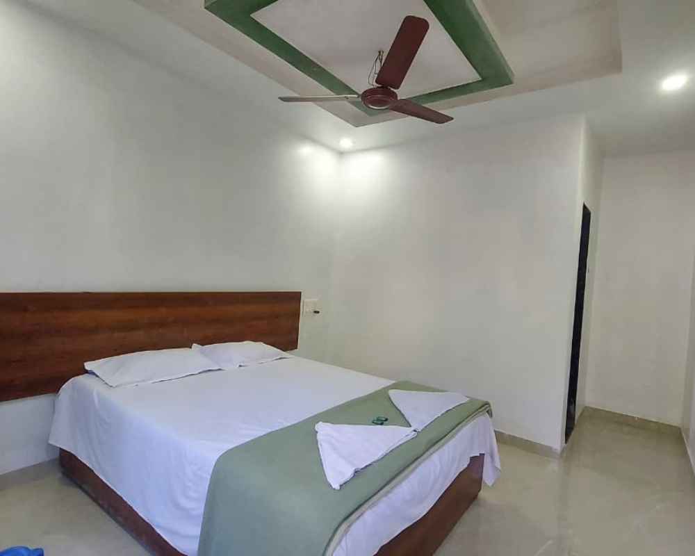 Coconut Garden Beach House – Family Friendly Stay in Tarkarli