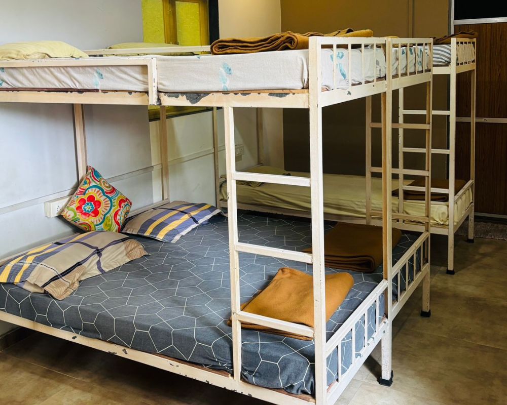 Malvanite – The Creek House | Luxury 4BHK Family Villa in Malvan Devbag